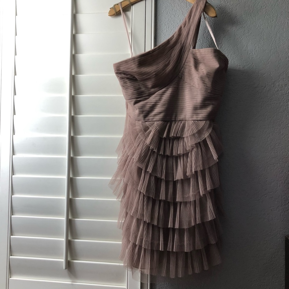 BCBG MAXAZRIA || Taupe Cocktail Dress